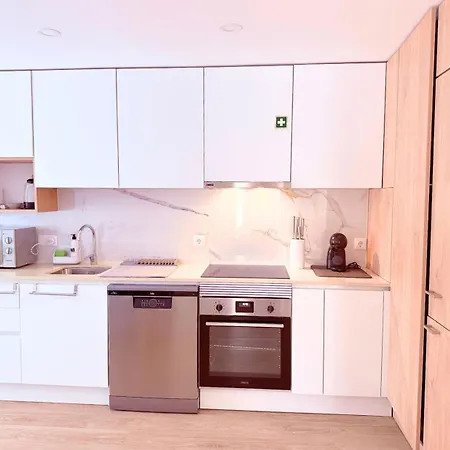 D Wan 13 - T2 Apartman Peniche
